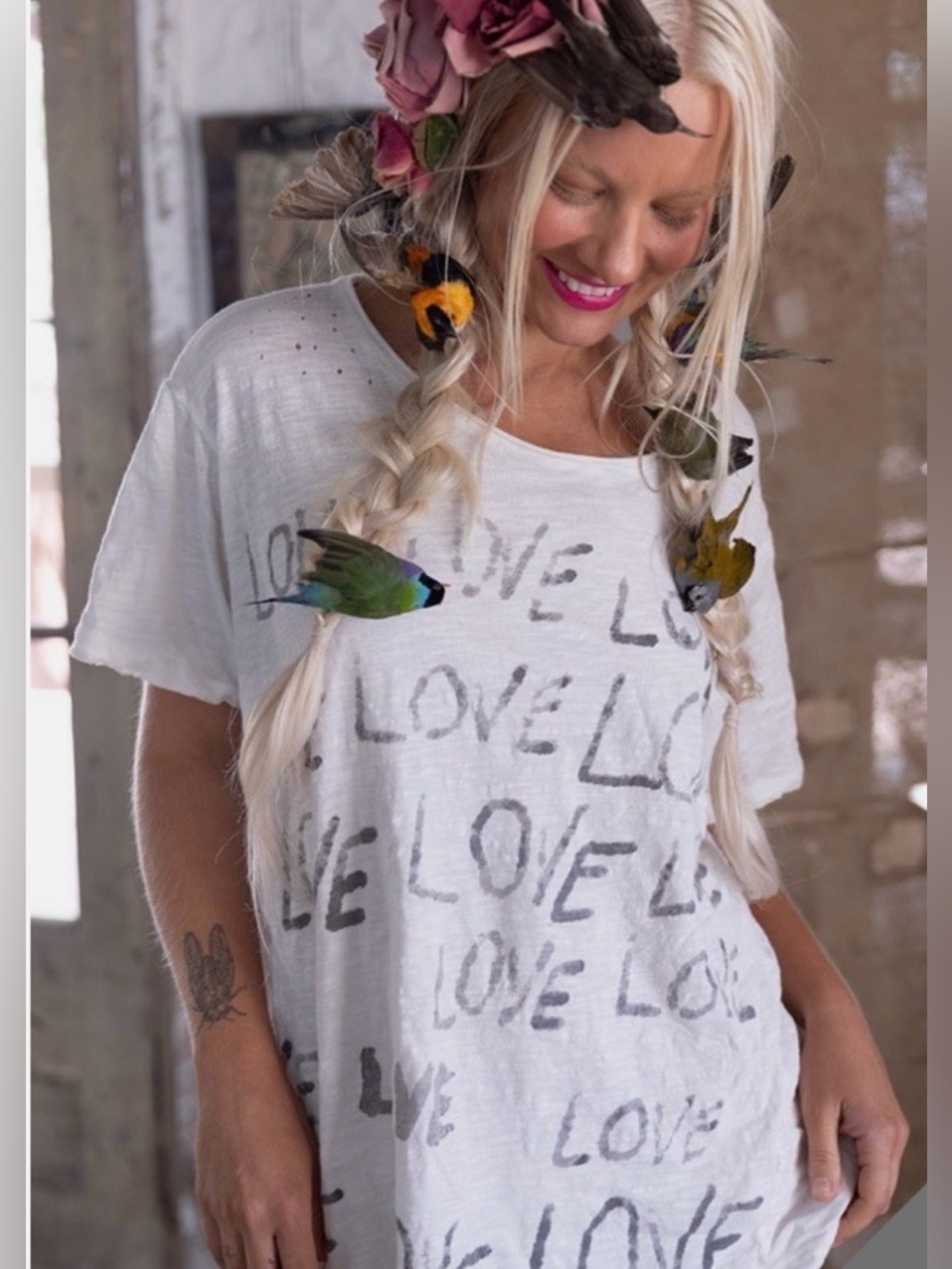 MAGNOLIA PEARL Love Amor Tee